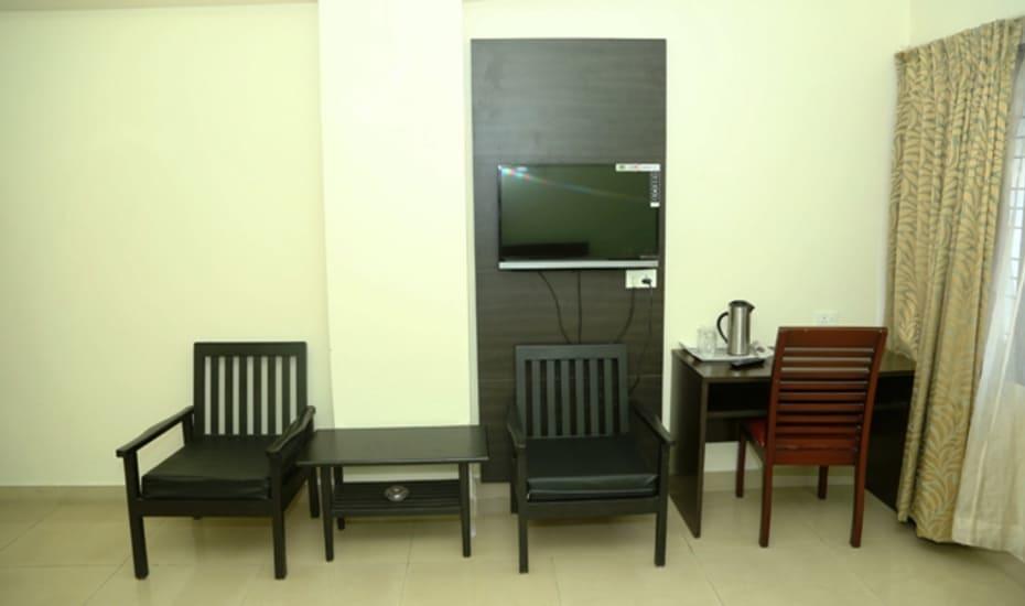 Готель Sri Srinivasa Residency Kadapa Екстер'єр фото